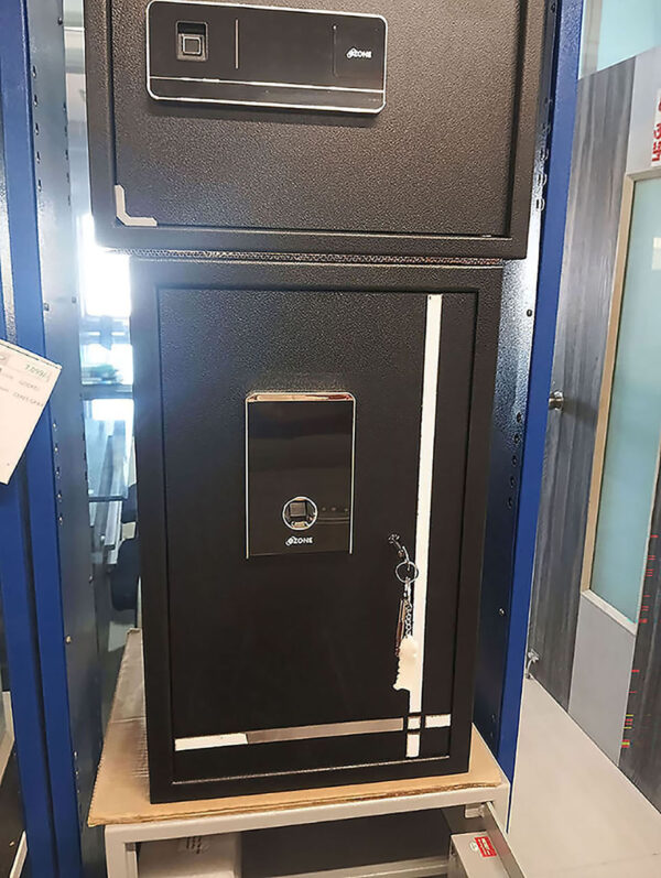 LOCKER BIO 2